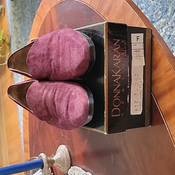 VTG DONNA KARAN flats - Picture 8 of 8